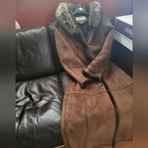 NWOT Gorgeous faux suede lush brown long coat with hood/faux fur trim VEGAN